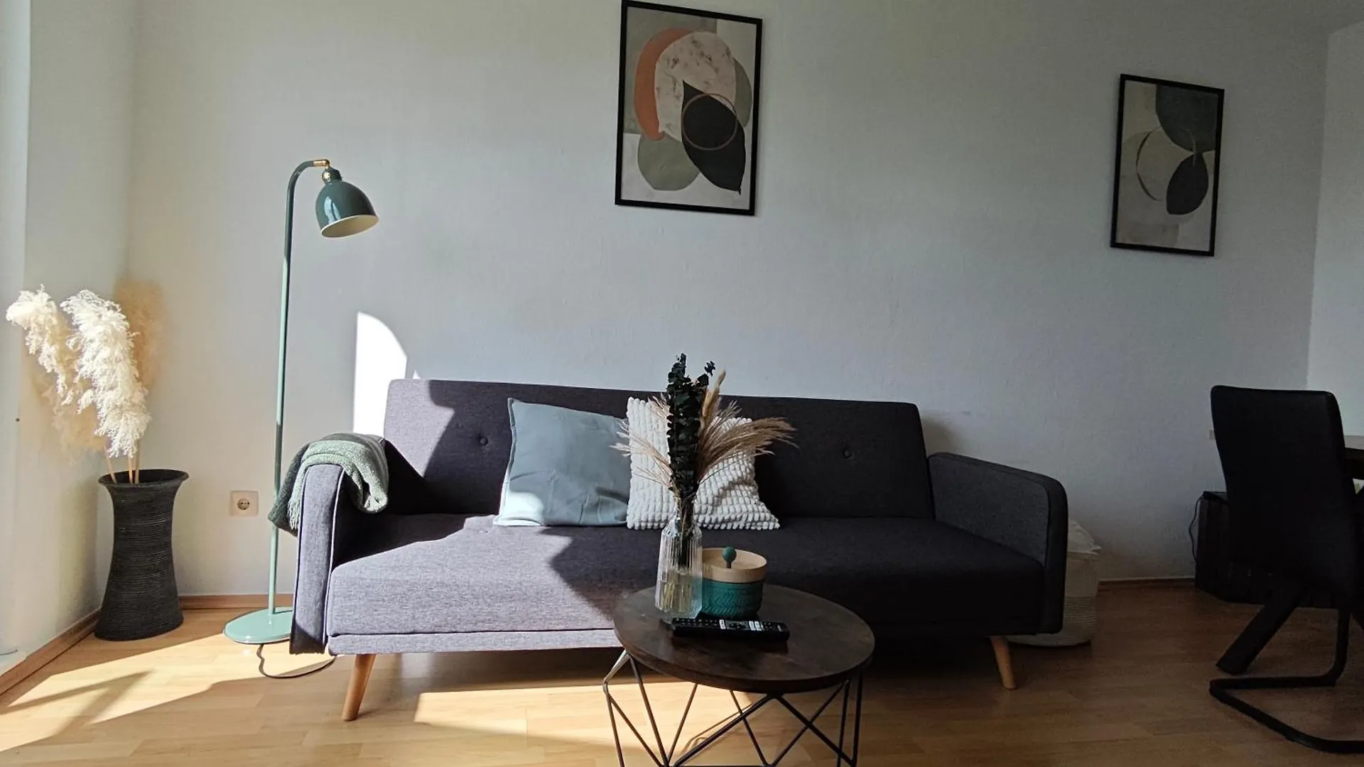 Unique - 2 Bedrooms - Balcony - Kitchen Bremen Germany