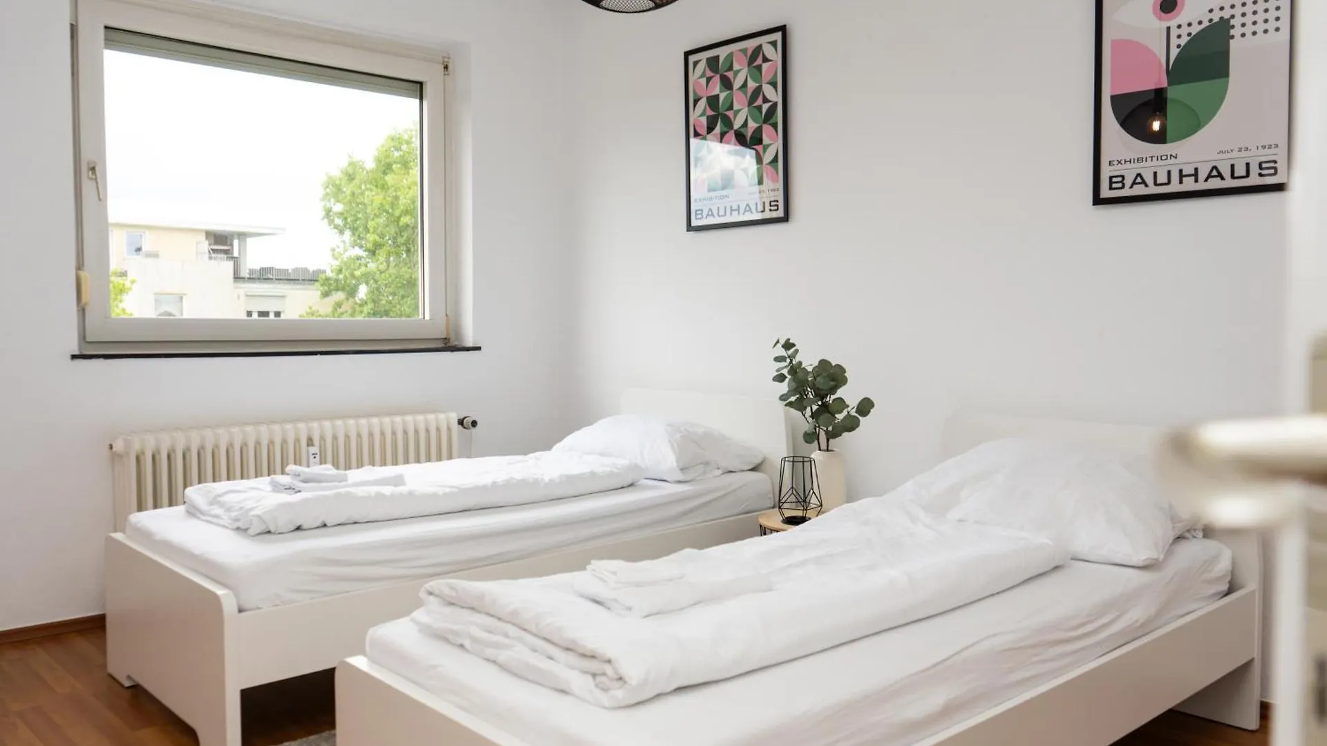 Apartment Unique - 2 Bedrooms - Balcony - Kitchen Bremen Germany
